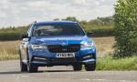 Skoda Superb Combi 4x4 SportLine 2019 года (UK)